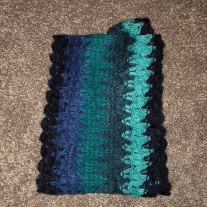 NWOT scarf